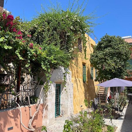 Lindas Convent Garden Home 2 ハニア エクステリア 写真