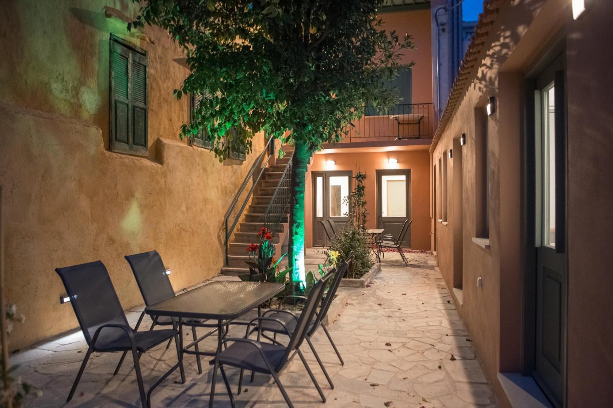 Lindas Convent Garden Home 2 ハニア エクステリア 写真